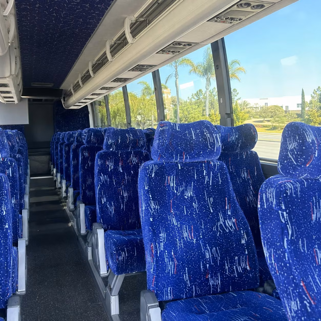 charter buses for large st louis weddings and multi venue events