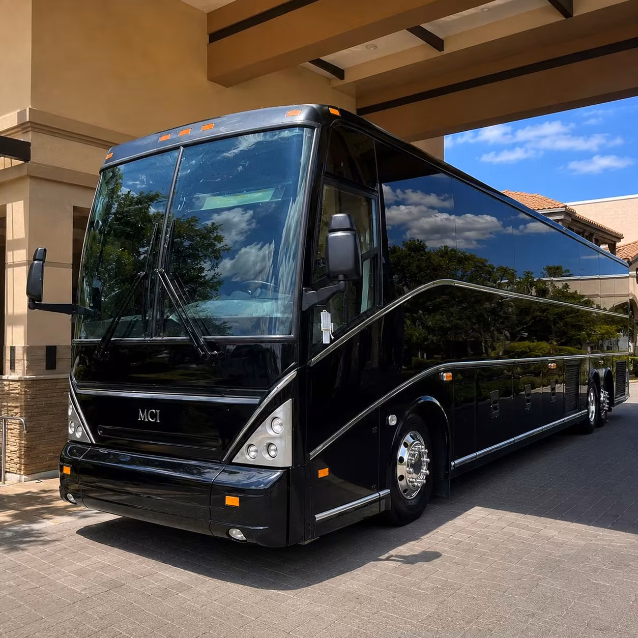 employee shuttle services for st louis businesses