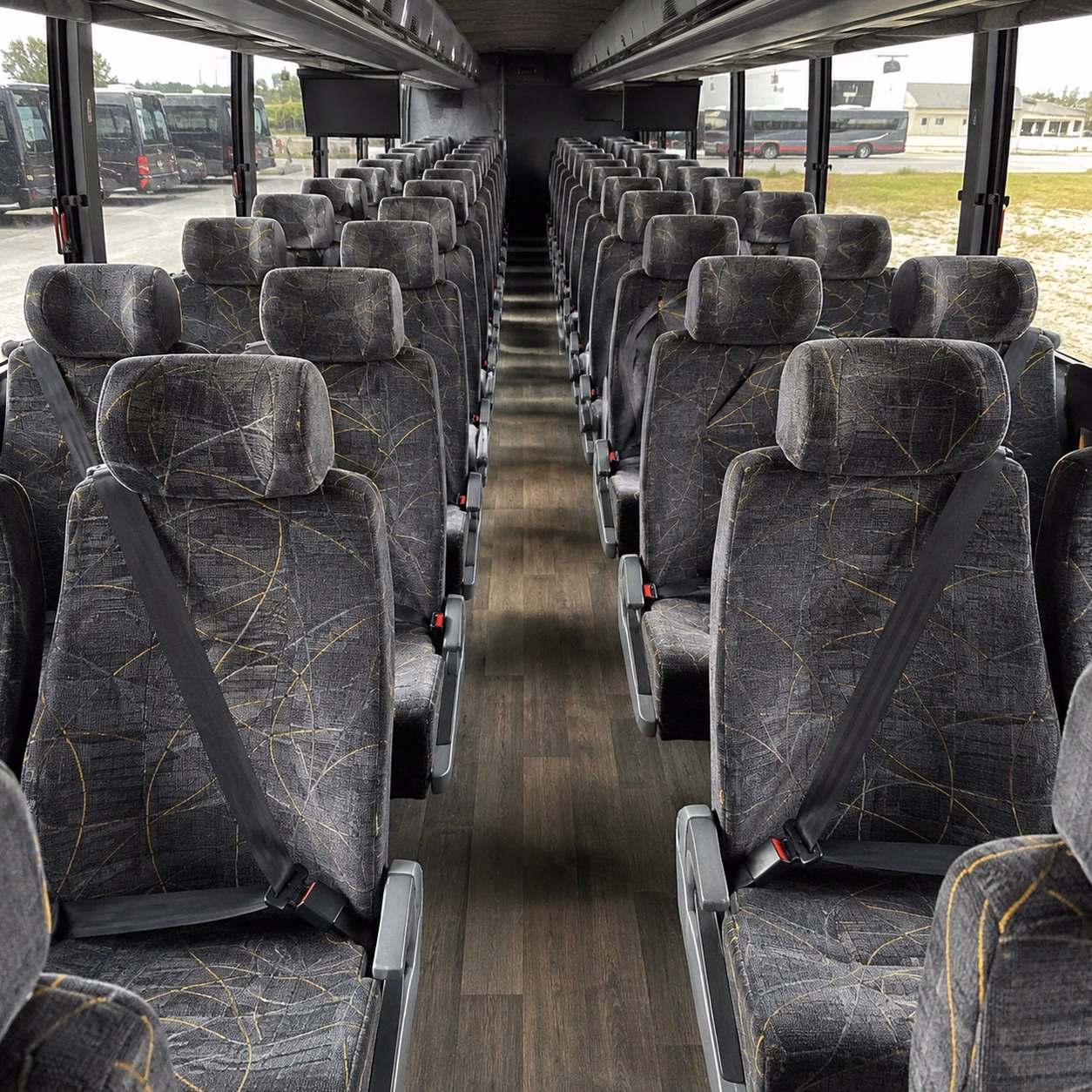 multi day charter bus rentals in st louis are available through charterbusstlouis com