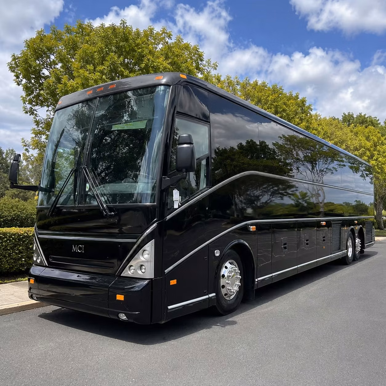 party bus rentals for st louis concerts start the night before you arrive