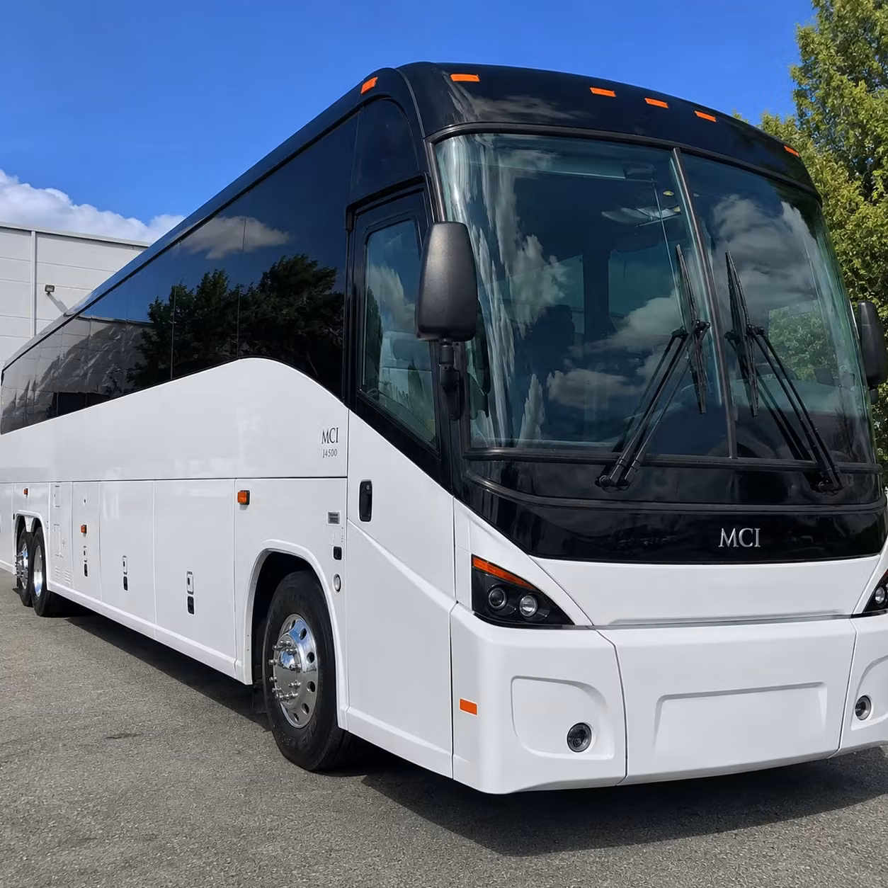 st louis corporate shuttle services for daily commuters who deserve better than rush hour on i 64
