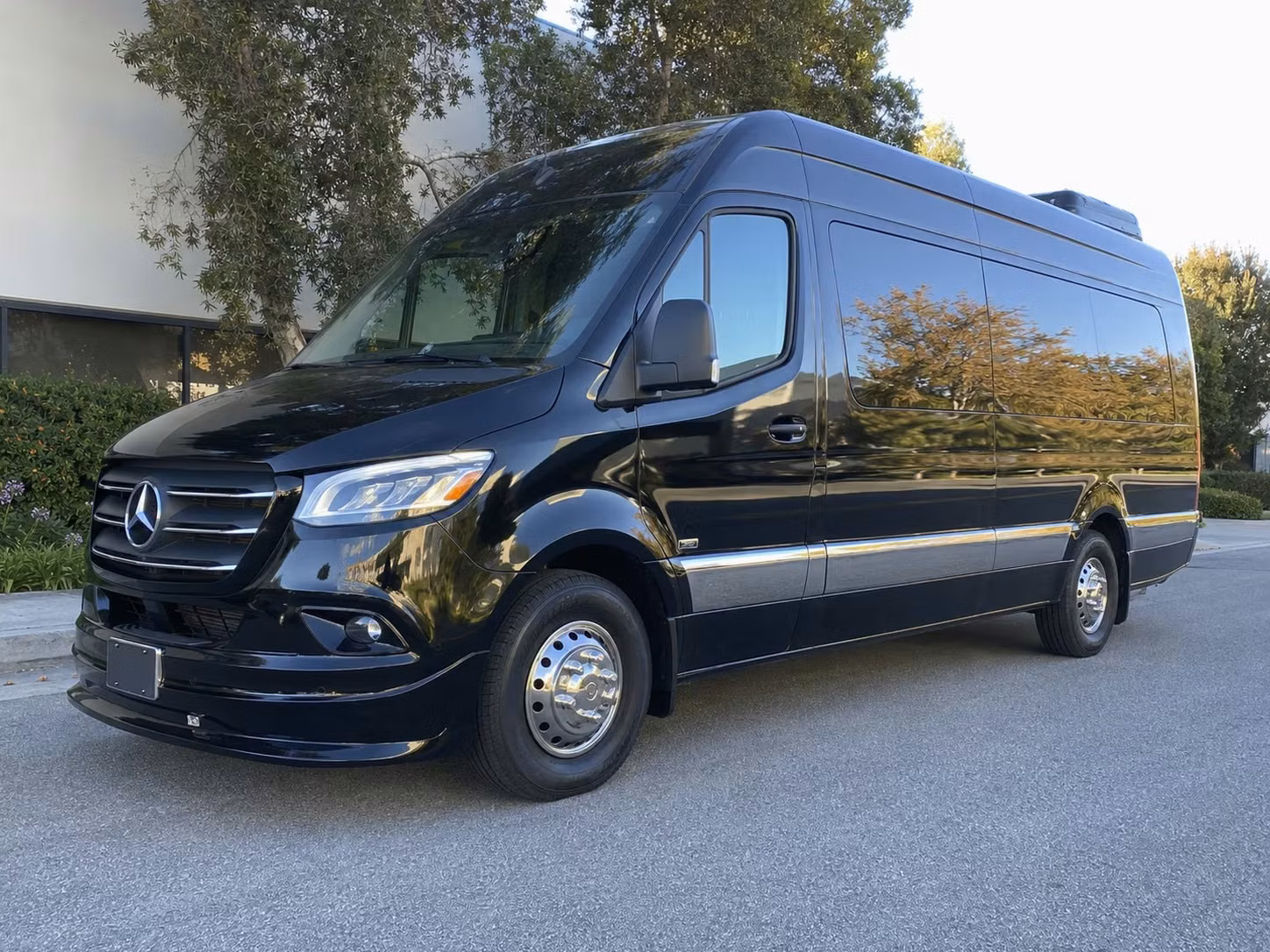 st louis sprinter van rental with driver
